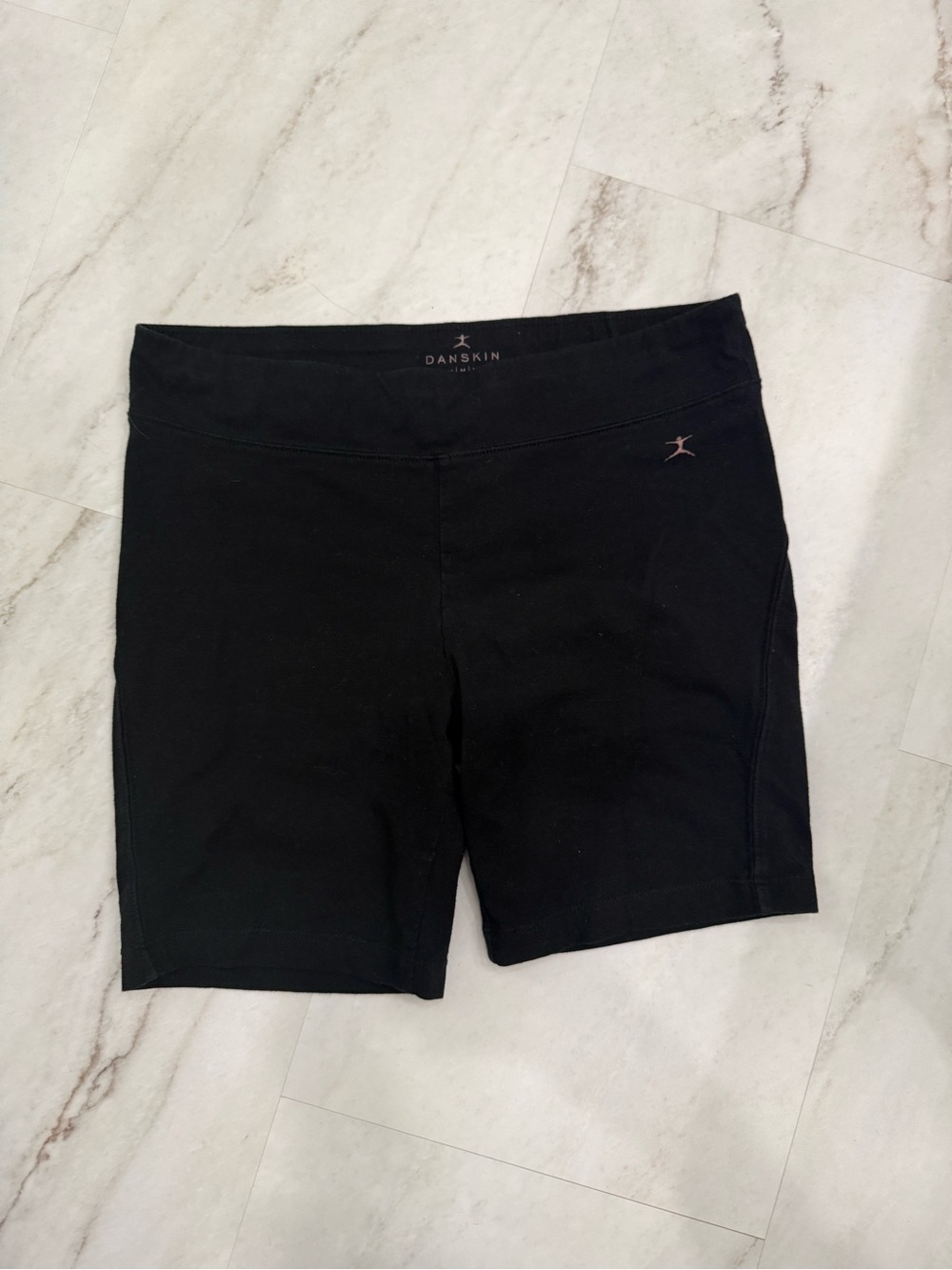 Danskin biker shorts black sz m